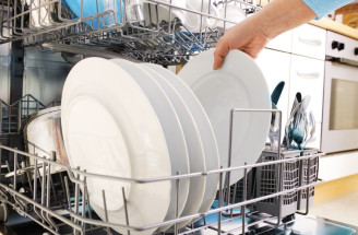 Umývačka riadu: 10 vecí, ktoré do nej nepatria!
